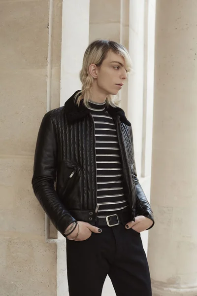 Look 57